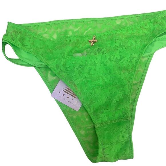 Savage x Fenty Lime 2 pieces bottom NWT Medium Top Large - Picture 3 of 8